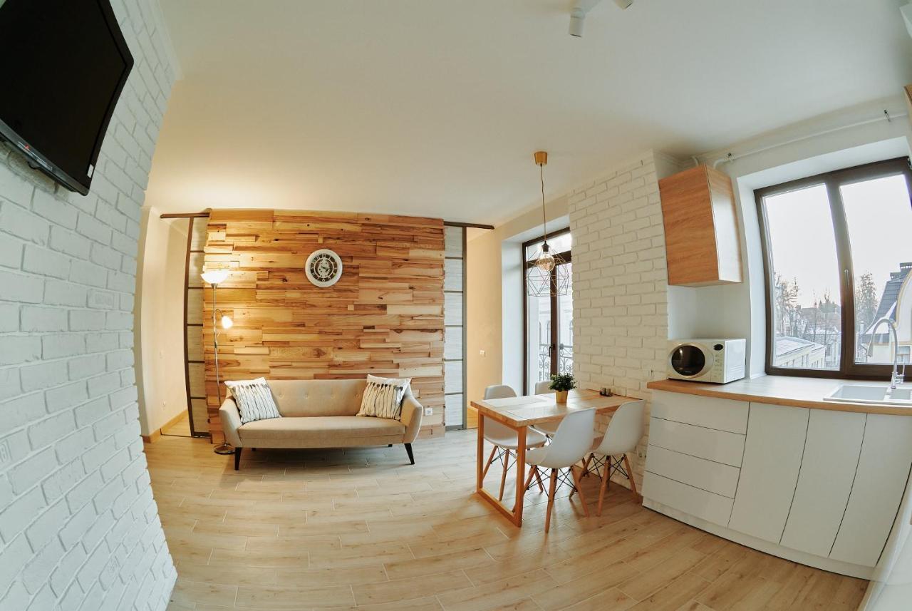 City Centre Apartment Коломия Екстериор снимка