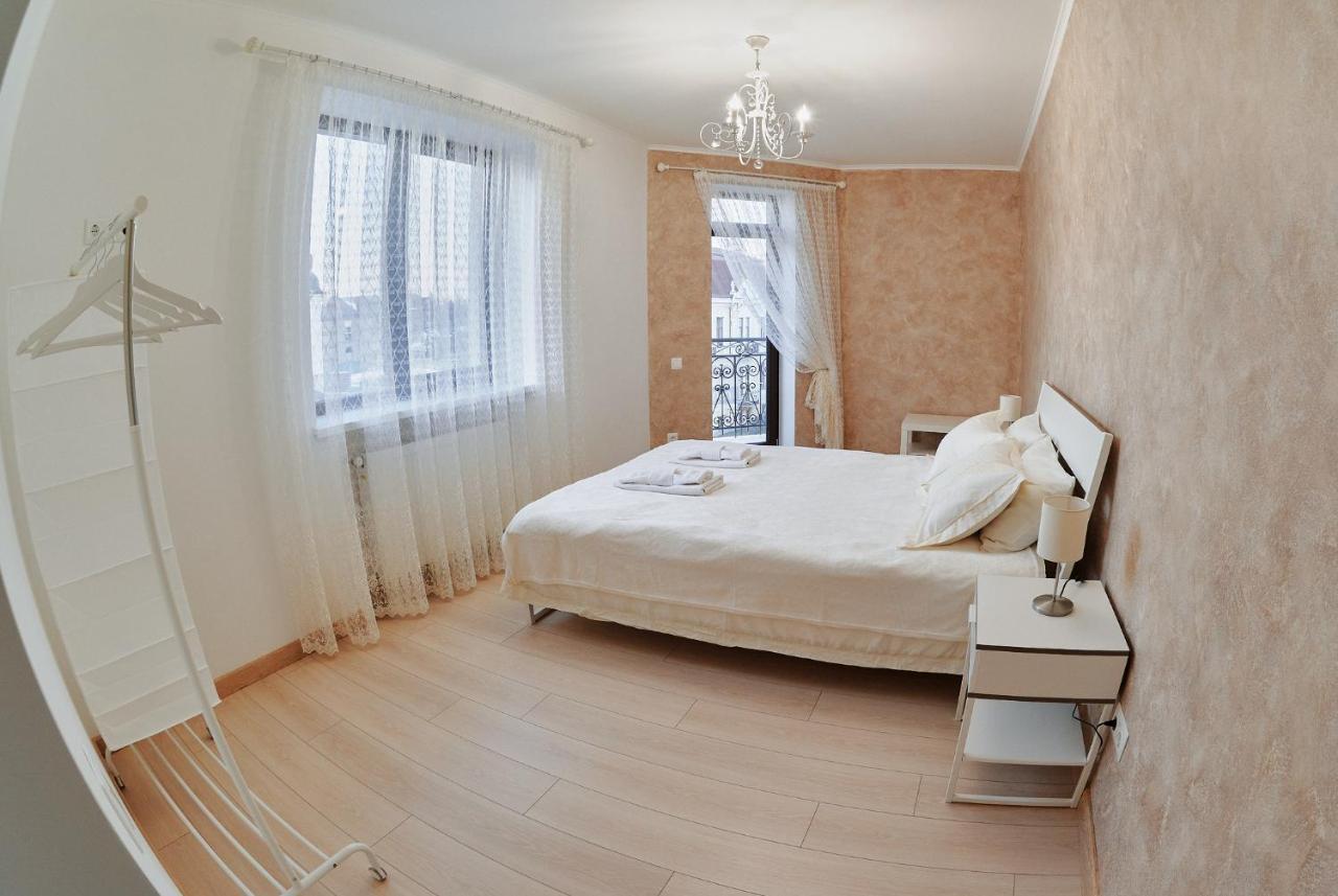 City Centre Apartment Коломия Екстериор снимка